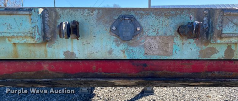 image for item IG9699 1998 Transcraft Eagle W2  flatbed trailer