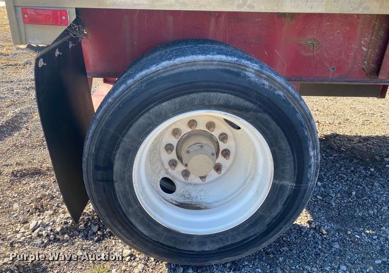 image for item IG9699 1998 Transcraft Eagle W2  flatbed trailer