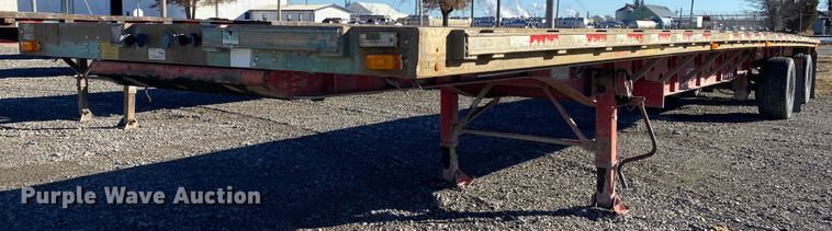 image for item IG9700 2006 Transcraft Eagle NW2  flatbed trailer