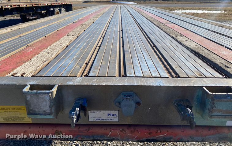 image for item IG9700 2006 Transcraft Eagle NW2  flatbed trailer