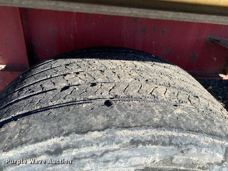 image for item IG9700 2006 Transcraft Eagle NW2  flatbed trailer