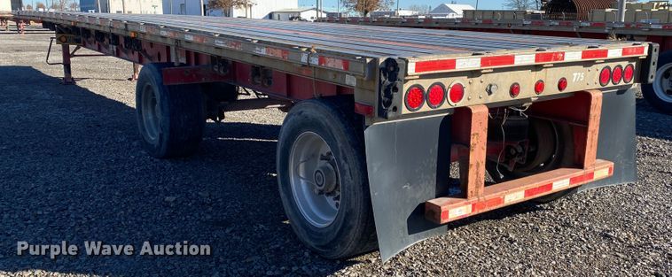 image for item IG9701 2006 Transcraft Eagle NW2  flatbed trailer