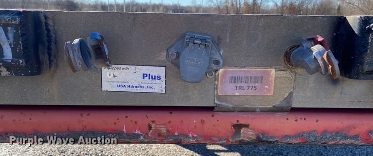 image for item IG9701 2006 Transcraft Eagle NW2  flatbed trailer
