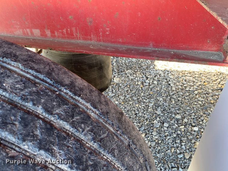 image for item IG9702 2006 Transcraft Eagle NW2  flatbed trailer