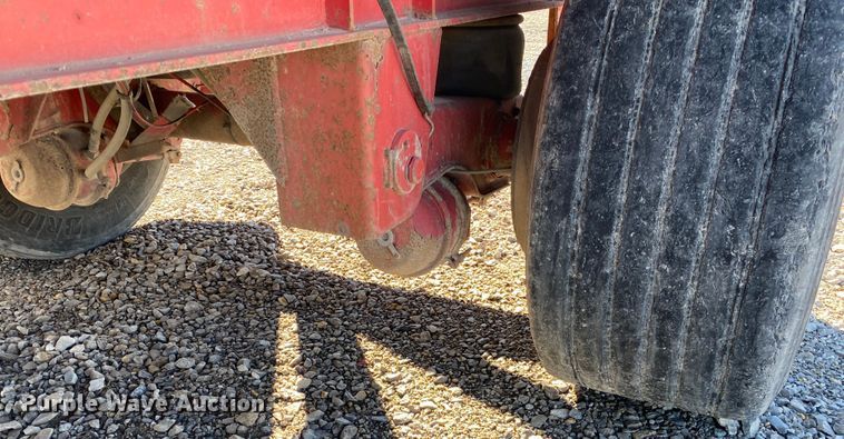 image for item IG9702 2006 Transcraft Eagle NW2  flatbed trailer