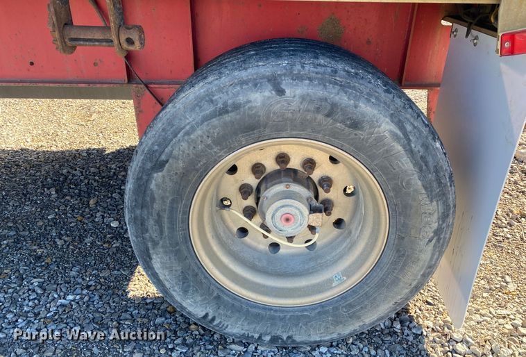 image for item IG9702 2006 Transcraft Eagle NW2  flatbed trailer