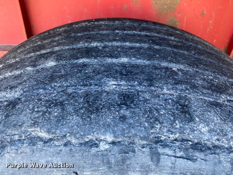 image for item IG9702 2006 Transcraft Eagle NW2  flatbed trailer