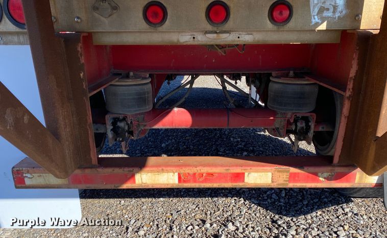 image for item IG9702 2006 Transcraft Eagle NW2  flatbed trailer