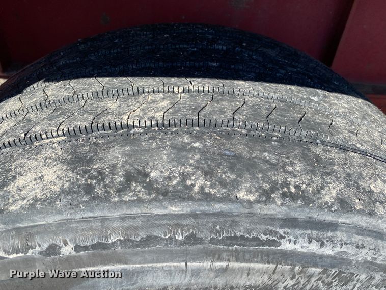 image for item IG9702 2006 Transcraft Eagle NW2  flatbed trailer