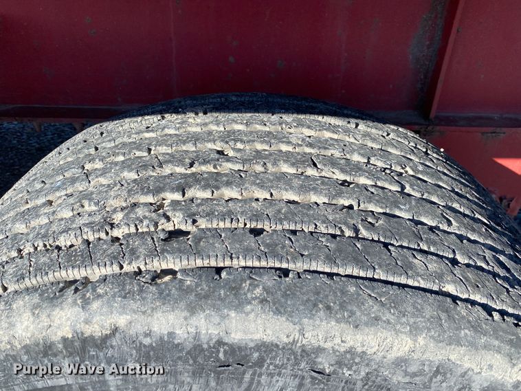 image for item IG9702 2006 Transcraft Eagle NW2  flatbed trailer