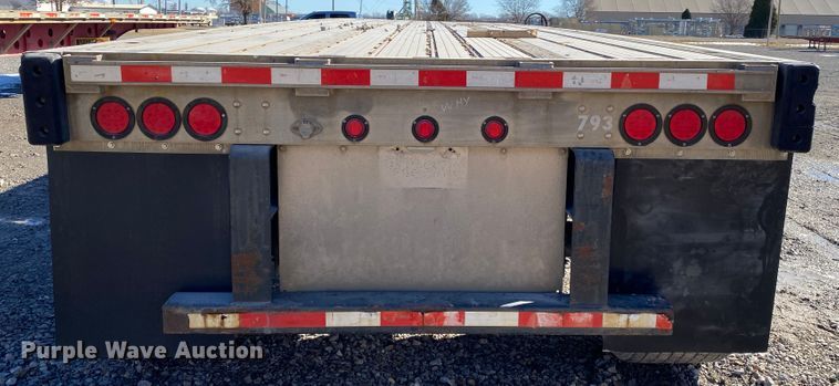 image for item IG9703 2007 Transcraft  flatbed trailer