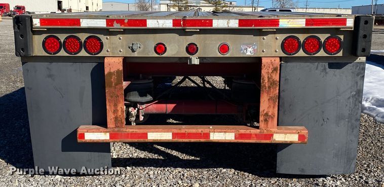 image for item IG9704 2006 Transcraft Eagle NW2  flatbed trailer
