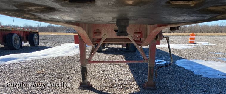 image for item IG9704 2006 Transcraft Eagle NW2  flatbed trailer