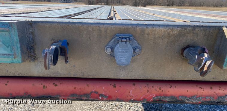 image for item IG9704 2006 Transcraft Eagle NW2  flatbed trailer