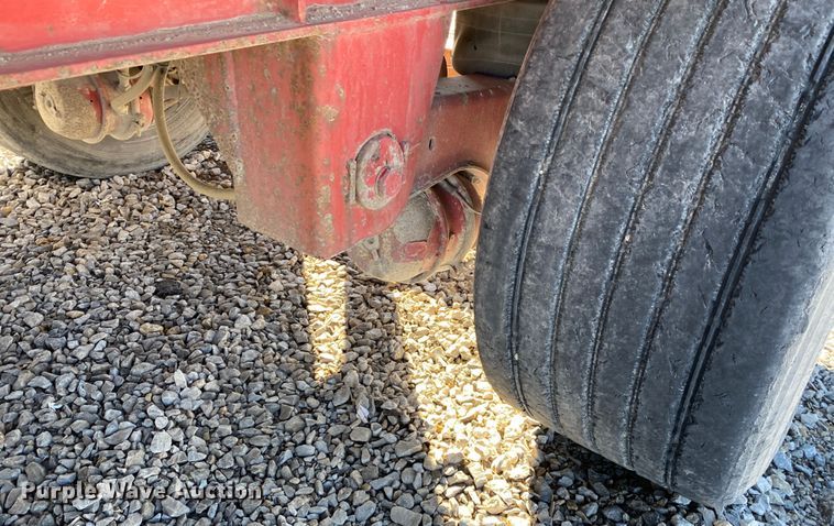 image for item IG9704 2006 Transcraft Eagle NW2  flatbed trailer