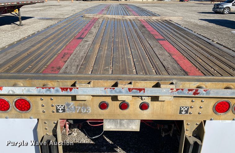 image for item IG9705 2006 Wilson CF-900  flatbed trailer