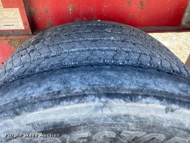 image for item IG9705 2006 Wilson CF-900  flatbed trailer