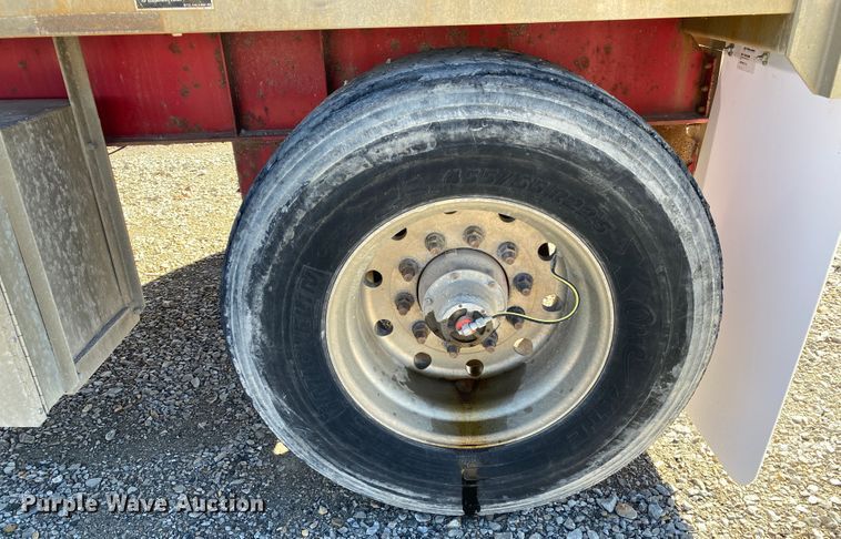 image for item IG9705 2006 Wilson CF-900  flatbed trailer