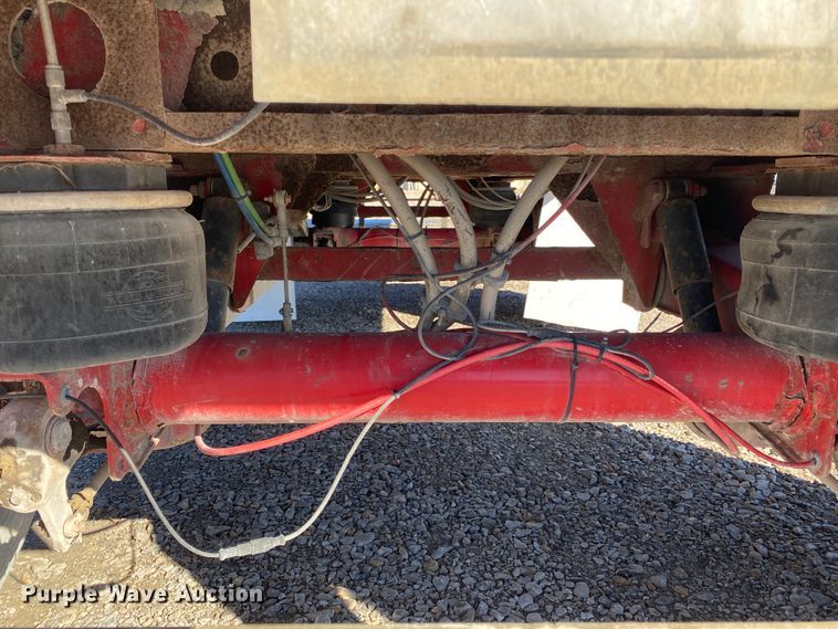 image for item IG9705 2006 Wilson CF-900  flatbed trailer