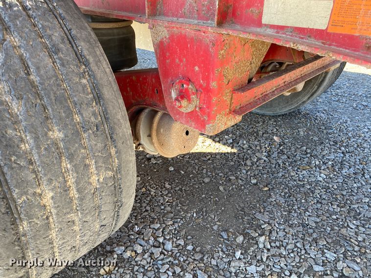 image for item IG9705 2006 Wilson CF-900  flatbed trailer