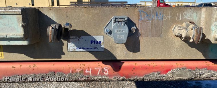 image for item IG9706 2006 Transcraft Eagle NW2  flatbed trailer