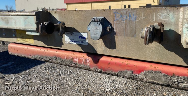 image for item IG9706 2006 Transcraft Eagle NW2  flatbed trailer