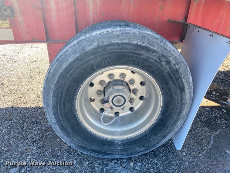 image for item IG9706 2006 Transcraft Eagle NW2  flatbed trailer