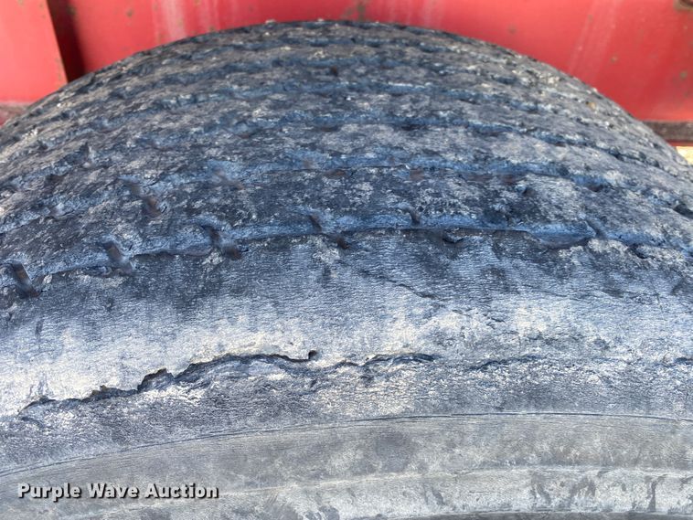 image for item IG9706 2006 Transcraft Eagle NW2  flatbed trailer