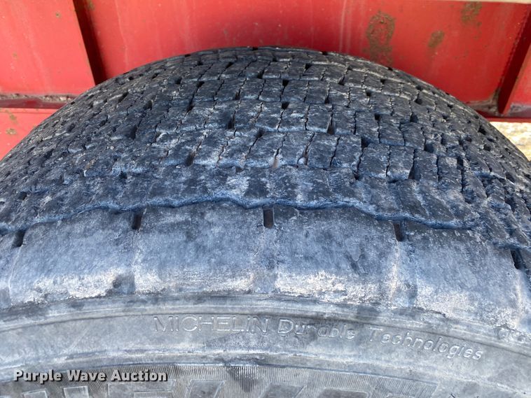 image for item IG9706 2006 Transcraft Eagle NW2  flatbed trailer