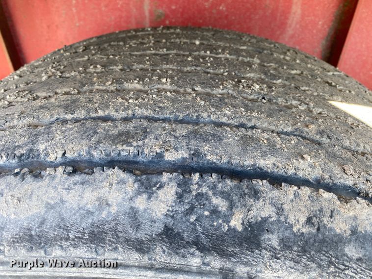 image for item IG9706 2006 Transcraft Eagle NW2  flatbed trailer