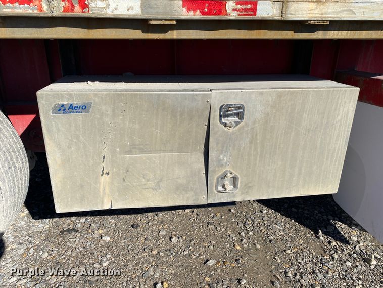 image for item IG9706 2006 Transcraft Eagle NW2  flatbed trailer