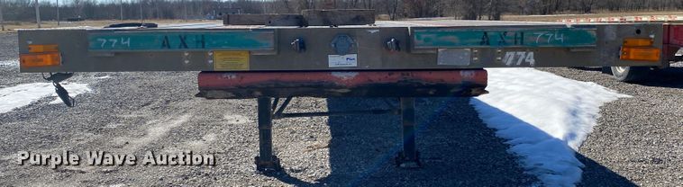 image for item IG9707 2006 Transcraft  flatbed trailer