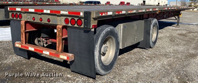 image for item IG9707 2006 Transcraft  flatbed trailer