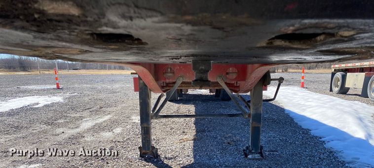 image for item IG9707 2006 Transcraft  flatbed trailer