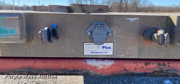 image for item IG9707 2006 Transcraft  flatbed trailer