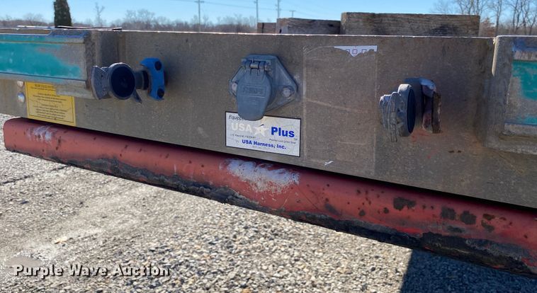 image for item IG9707 2006 Transcraft  flatbed trailer