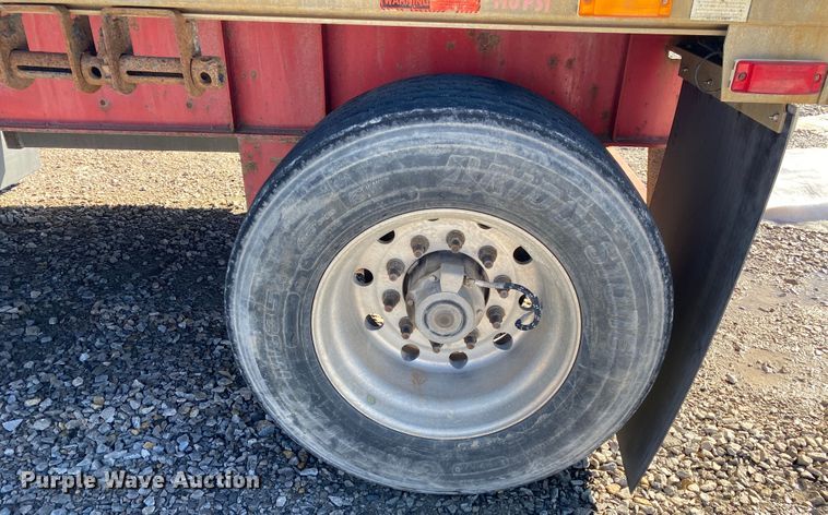 image for item IG9707 2006 Transcraft  flatbed trailer