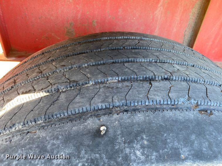 image for item IG9707 2006 Transcraft  flatbed trailer