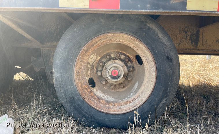 image for item IJ9694 2007 Kaufman  drop deck equipment trailer