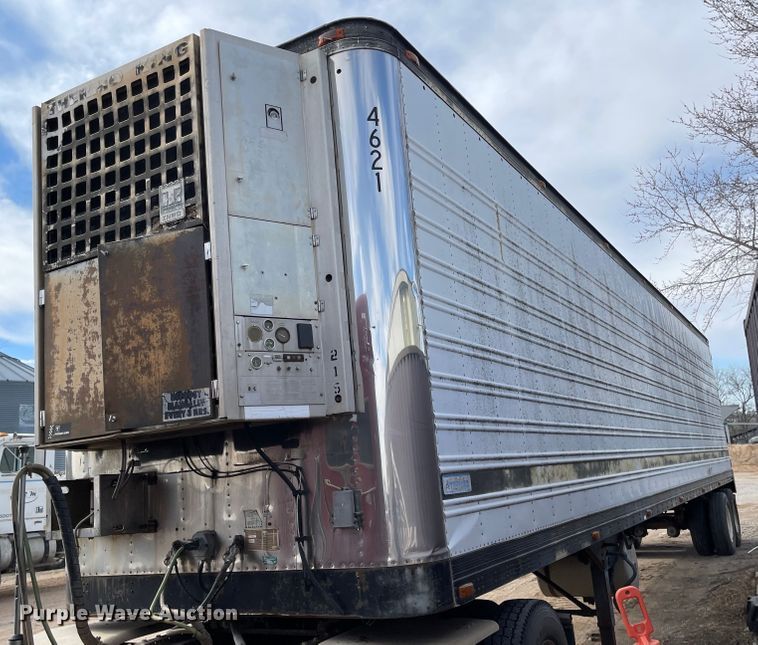 image for item IJ9697 1986 American A355  refrigerated van trailer