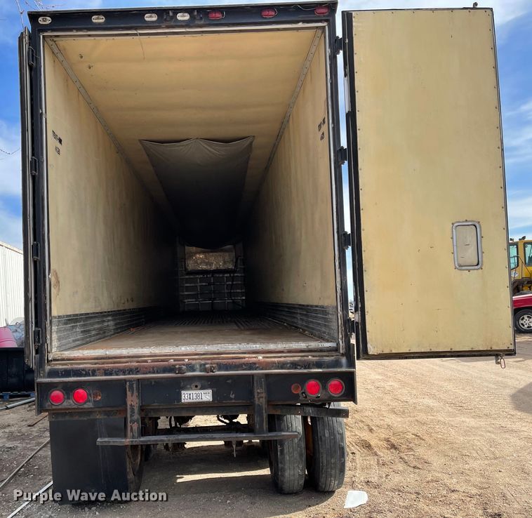 image for item IJ9697 1986 American A355  refrigerated van trailer