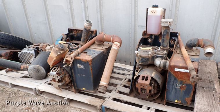 image for item IS9399 (4) vacuum pumps