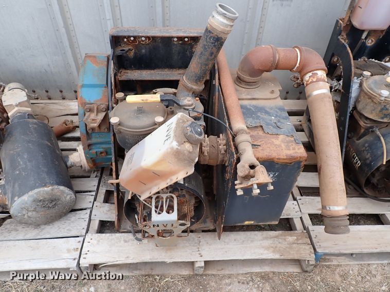 image for item IS9399 (4) vacuum pumps