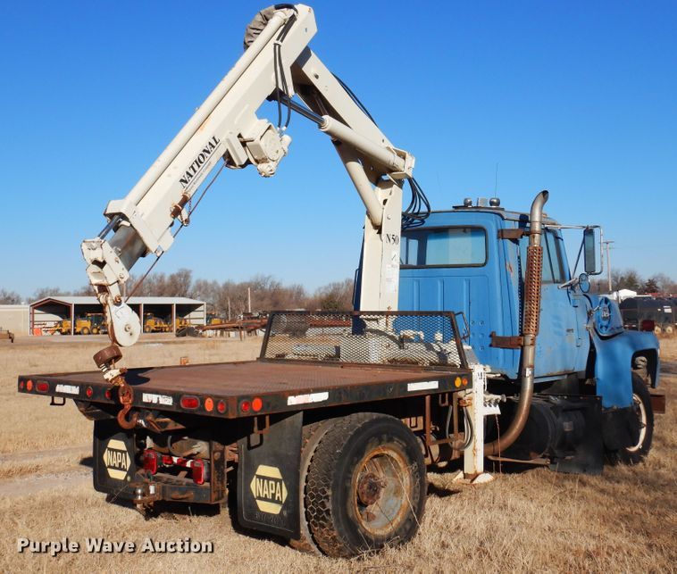 image for item JJ9693 1981 Ford L8000  crane truck