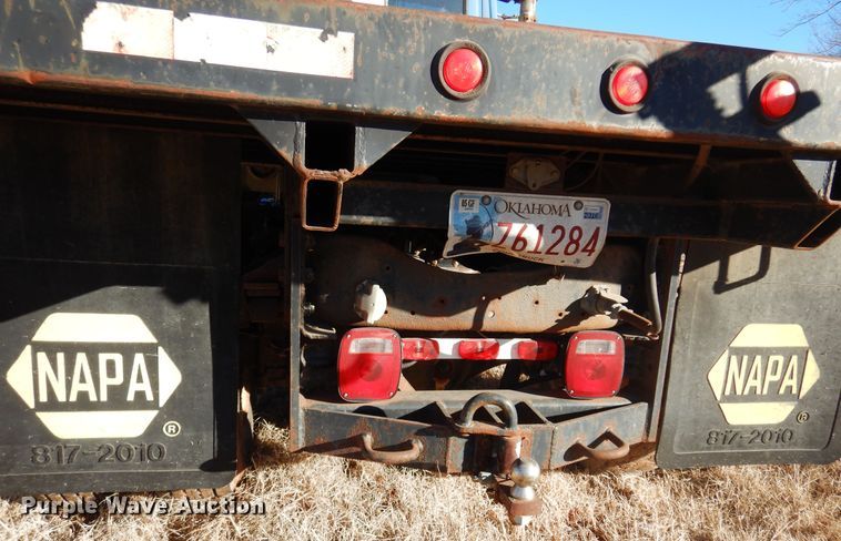 image for item JJ9693 1981 Ford L8000  crane truck