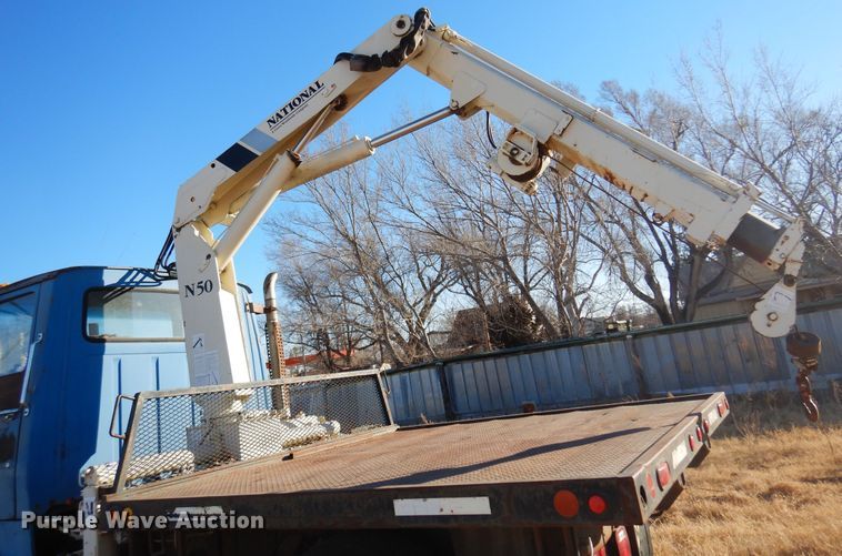 image for item JJ9693 1981 Ford L8000  crane truck