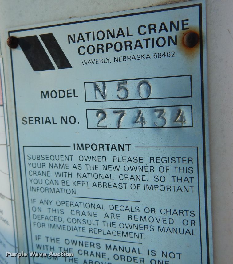 image for item JJ9693 1981 Ford L8000  crane truck