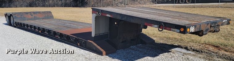 image for item JP9038 2007 XL 70MFG  lowboy equipment trailer