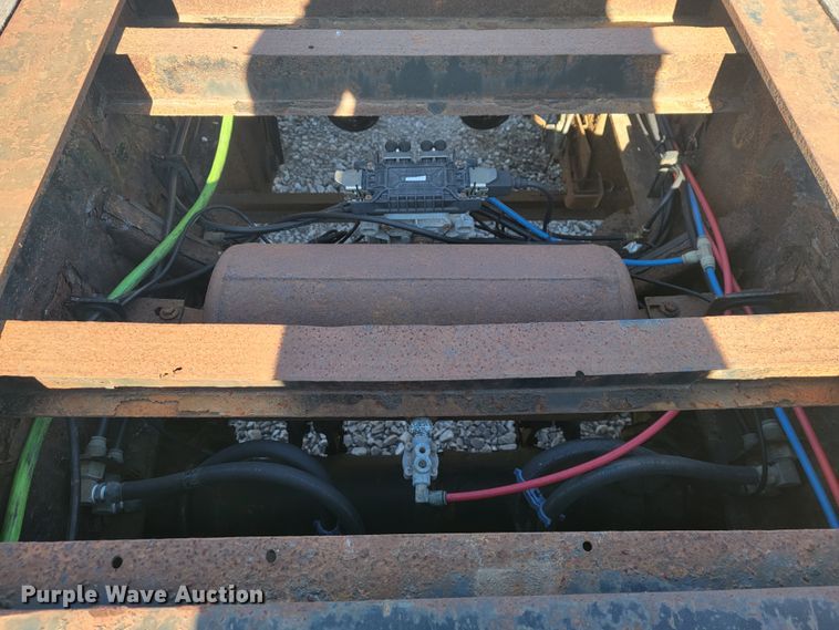 image for item JP9038 2007 XL 70MFG  lowboy equipment trailer