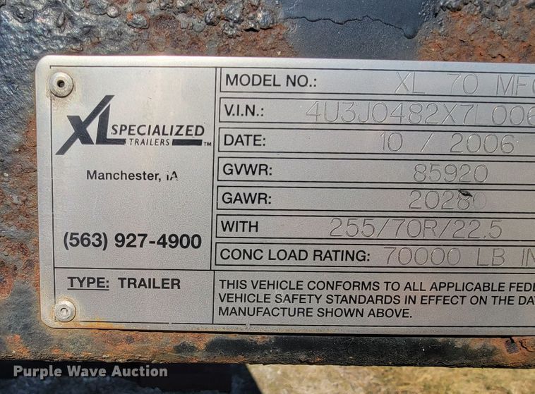 image for item JP9038 2007 XL 70MFG  lowboy equipment trailer